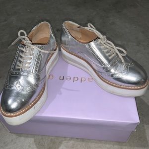 Platform Oxford type